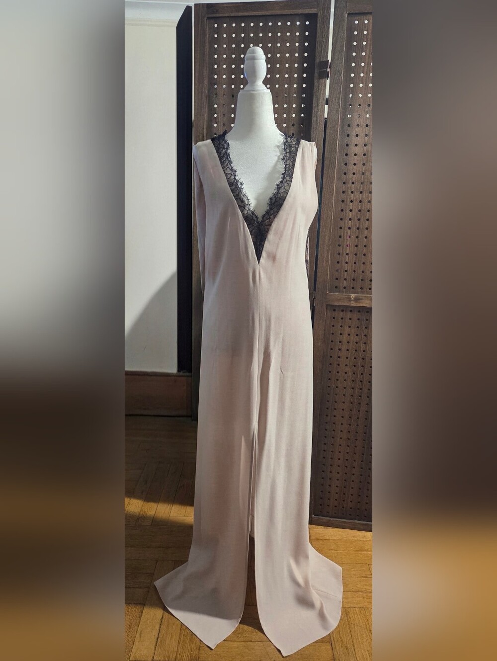 NEW Bcbgmaxazria Llena Maxi Dress Gown Muted Pink Lace Insert Slit Sleeveless